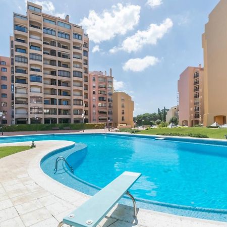 Houze_Lovely Flat With Swimming Pool! Кашкайш Екстериор снимка