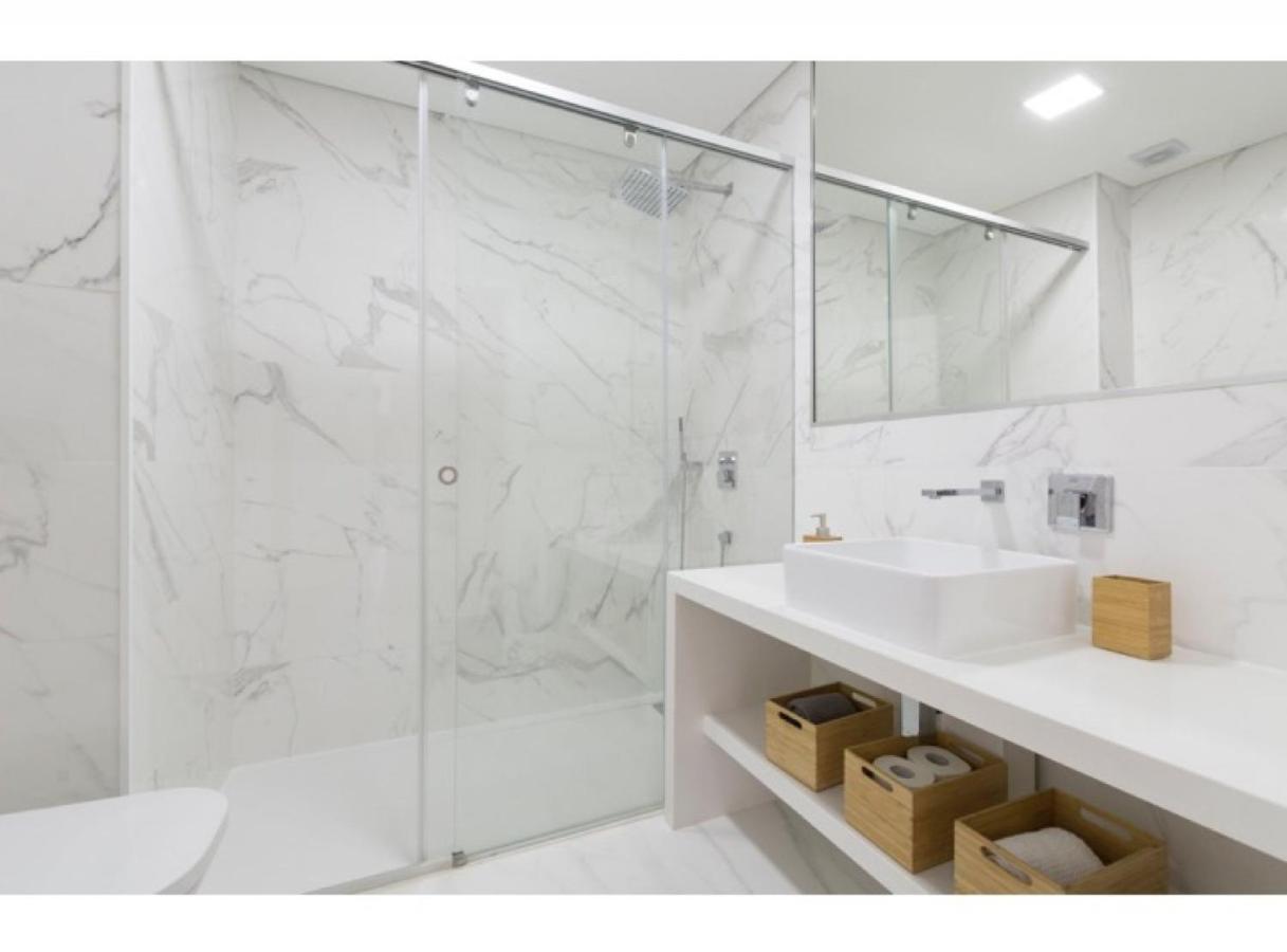 Houze_Lovely Flat With Swimming Pool! Кашкайш Екстериор снимка